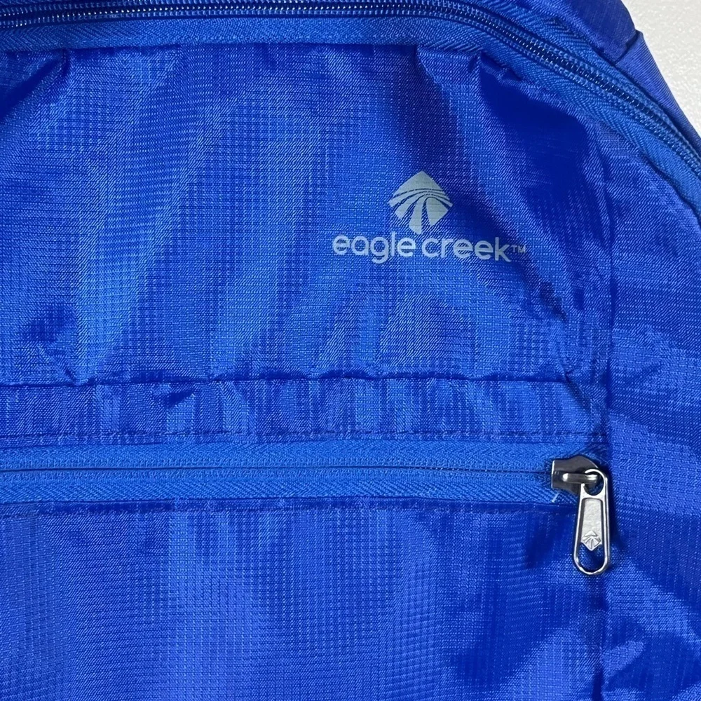 Eagle Creek Lightweight Blue Pack out Hiking Tactical Carry All Backpack Bag